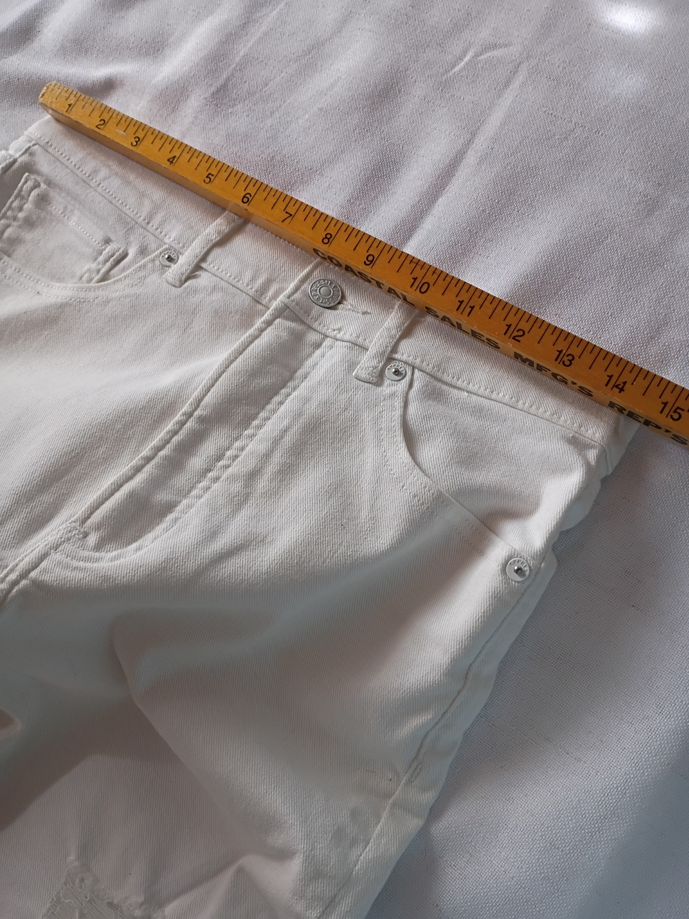 Express Mom Jean White Distressed Super High-Rise ,Ankle Straight Jeans Size 6R - Picture 6 of 12